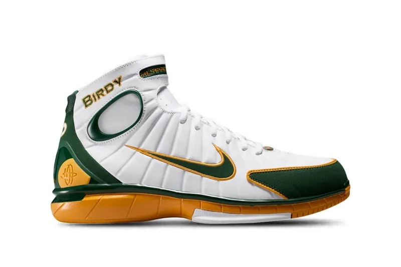 nike-air-zoom-huarache-2k4-retour-en-hommage-a-sue-bird/carousel-1.jpg
