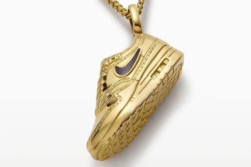nike-bijoux-luxe-avec-pendentifs-air-force-1/carousel-8.jpg