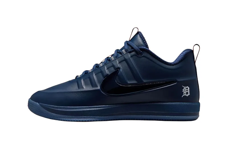 nike-book-2-se-ep-tigers-hommage-a-detroit/carousel-1.jpg