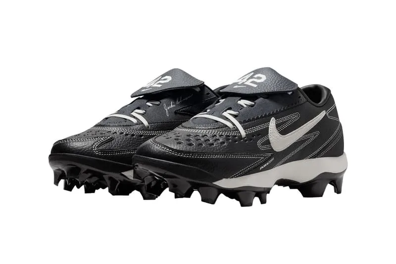 nike-celebre-jackie-robinson-avec-une-paire-de-crampons-unique/carousel-2.jpg