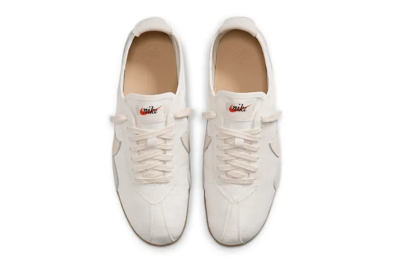 nike-devoile-la-moon-shoe-og-summit-white/carousel-4.jpg