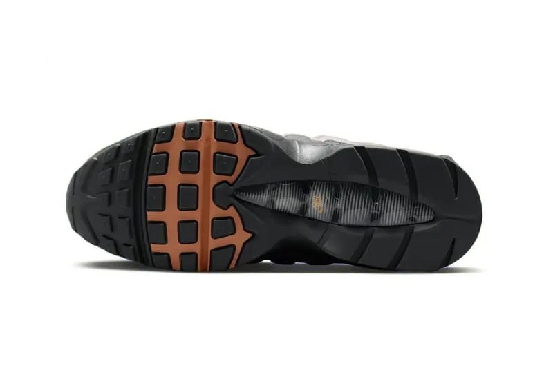 nike-devoile-une-air-max-95-hot-curry-epicee-pour-lete-2026/carousel-6.jpg