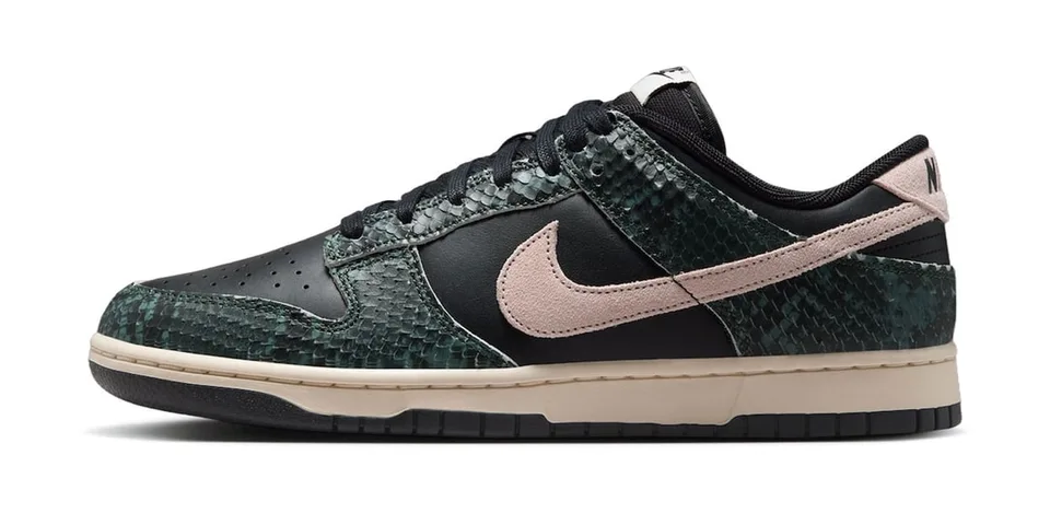 Chaussure basse Nike avec motif serpent et logo Swoosh rose