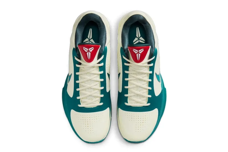 nike-kobe-5-protro-scrabble-hommage-a-caitlin-clark/carousel-4.jpg