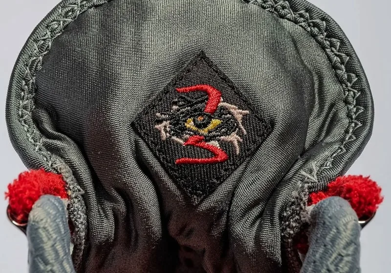 Informations sur la sortie des Nike LeBron 24 « Storm Drain », en référence au costume d’Halloween de LeBron James en Pennywise