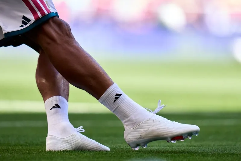 nike-mercurial-superfly-11-mbappe-se-reinvente/carousel-6.jpg