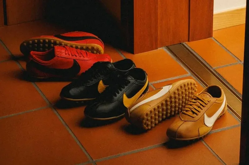 nike-moon-shoe-og-un-retour-en-trois-coloris-retro/carousel-1.jpg