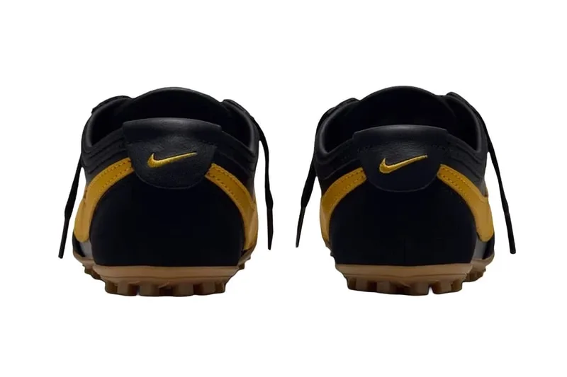 nike-moon-shoe-og-un-retour-en-trois-coloris-retro/carousel-6.jpg