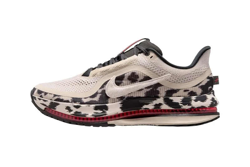 nike-pegasus-premium-le-motif-vache-et-sa-surprise/carousel-1.jpg