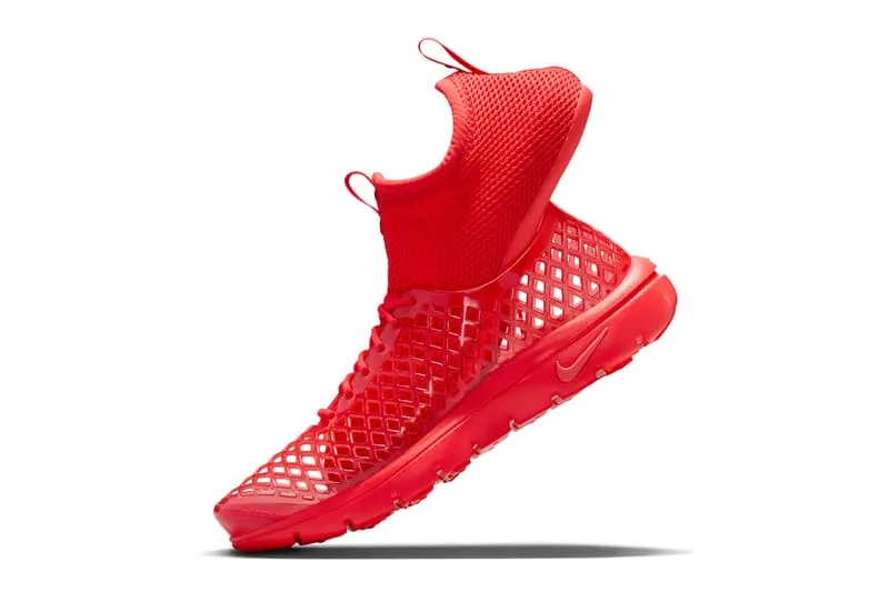nike-reinvente-la-rejuven8-run-og-avec-une-version-estivale-jelly/carousel-1.jpg
