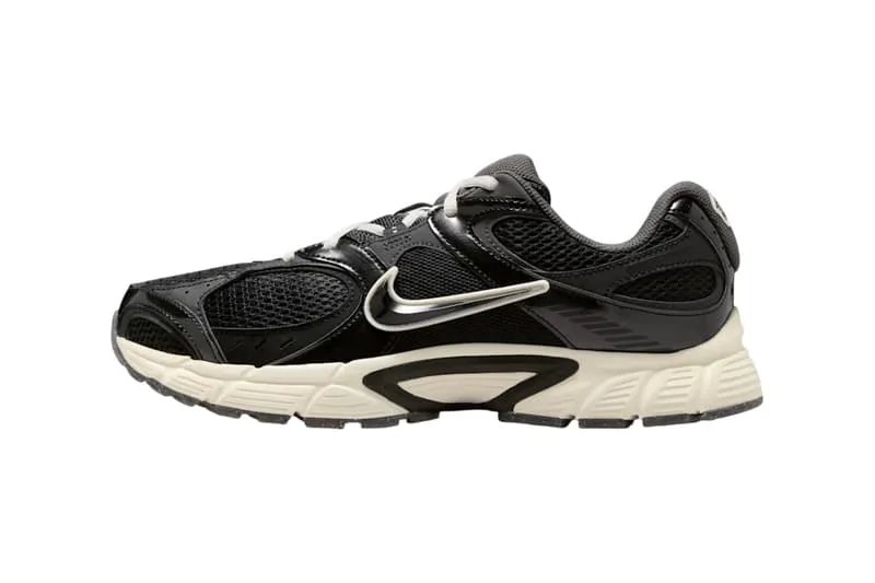 nike-rend-hommage-a-jackie-robinson-avec-une-v5-rnr-speciale/carousel-1.jpg
