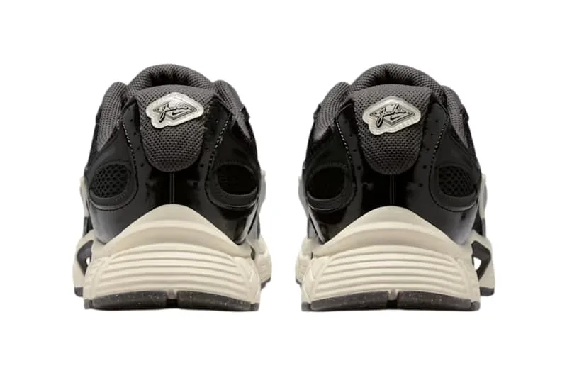 nike-rend-hommage-a-jackie-robinson-avec-une-v5-rnr-speciale/carousel-4.jpg