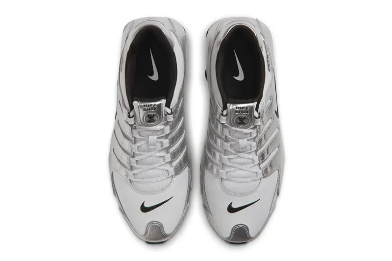 Images officielles de la Nike Shox NZ Photon Dust, Metallic Silver, Classic Charcoal et Black IU7506-002