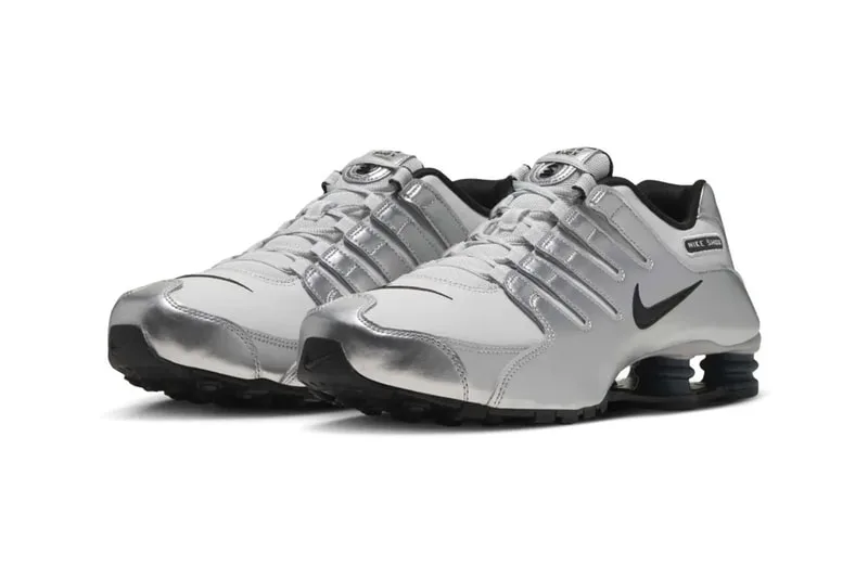 Nike Shox NZ Photon Dust, argent métallisé, gris charbon et noir IU7506-002