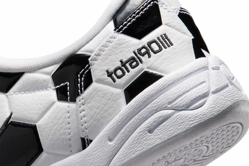 nike-total-90-une-esthetique-epuree-et-fonctionnelle/carousel-8.jpg