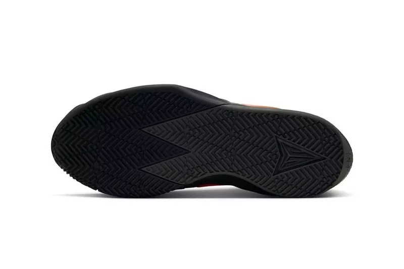nike-twelve-time-halloween-ambiance-sombre-et-festive/carousel-6.jpg
