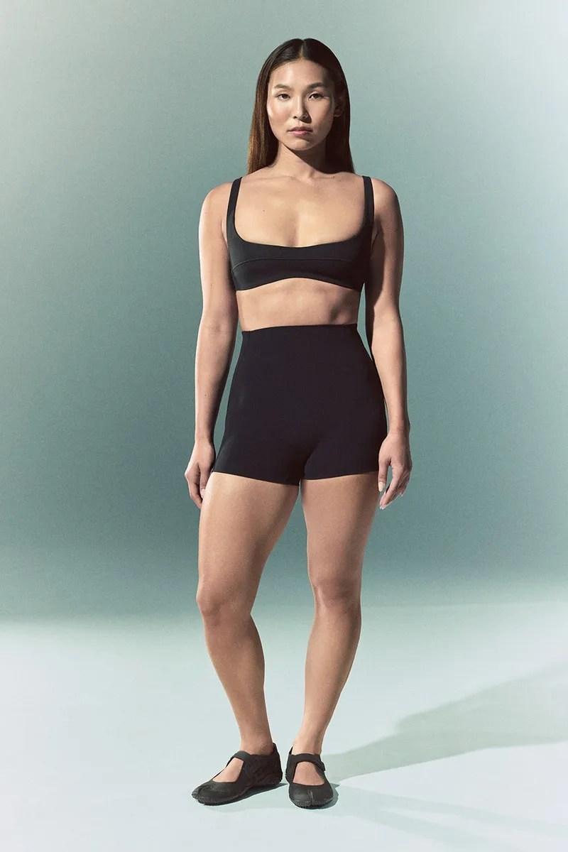 nikeskims-une-collection-technique-pour-lautomne-2026/carousel-7.jpg