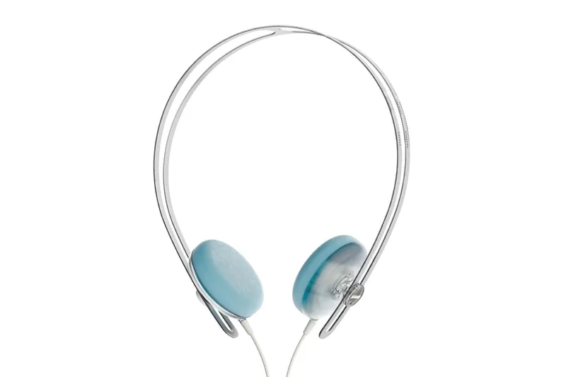 oklou-x-aiaiai-deux-casques-pour-des-ecoutes-distinctes/carousel-1.jpg