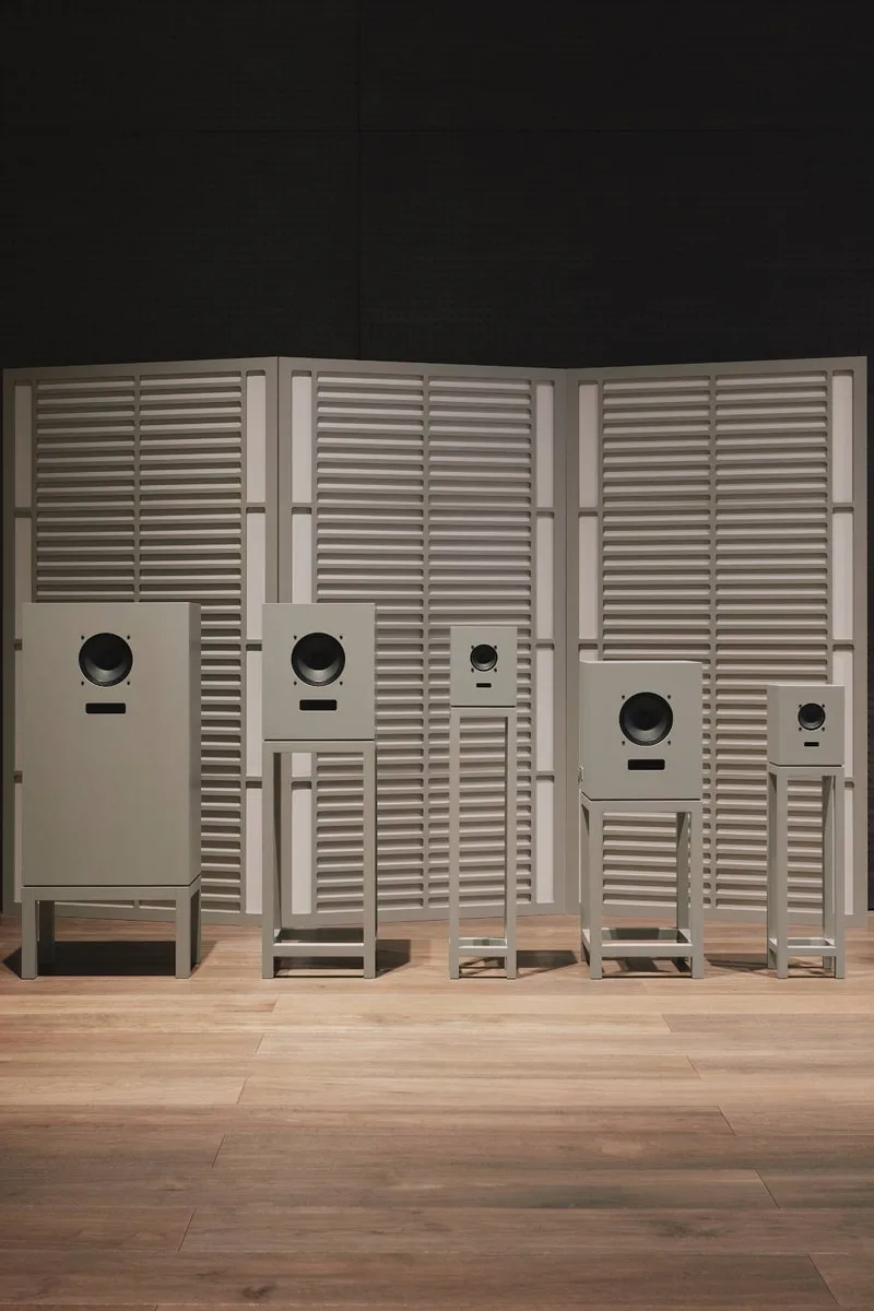 Lancement d’Oto no Kagu, la nouvelle marque de Devon Turnbull et Karimoku Furniture