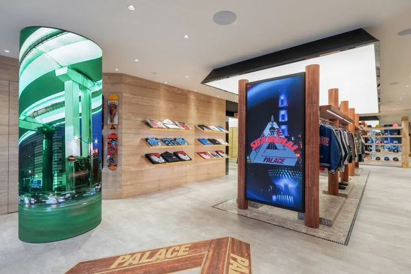 palace-skateboards-une-ouverture-ambitieuse-a-shanghai/carousel-2.jpg