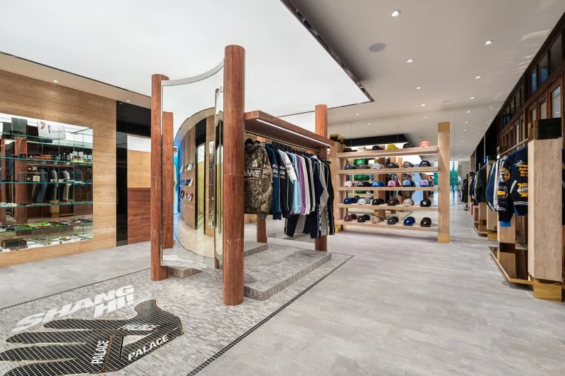 palace-skateboards-une-ouverture-ambitieuse-a-shanghai/carousel-4.jpg