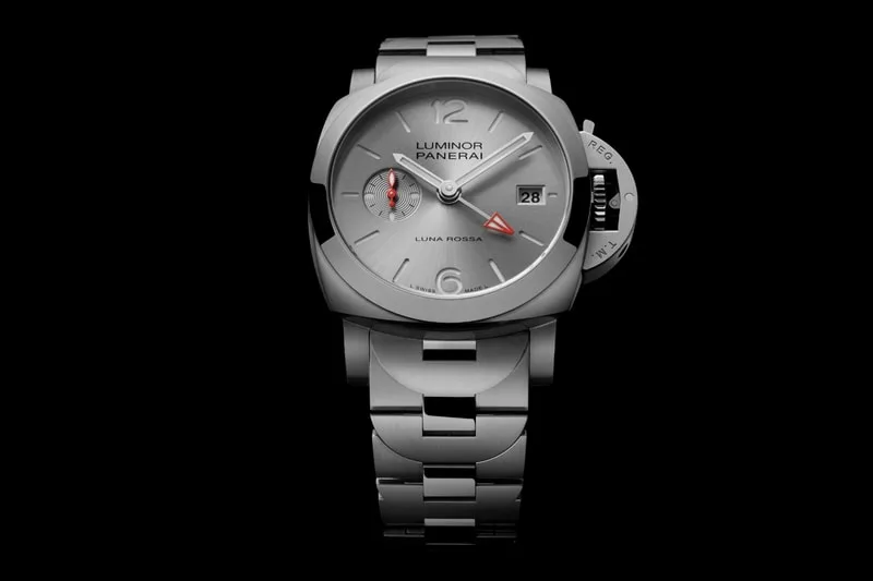 panerai-deux-luminor-luna-rossa-pour-la-38e-americas-cup/carousel-7.jpg