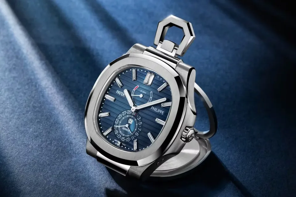 patek-philippe-fete-les-50-ans-du-nautilus/carousel-4.jpg