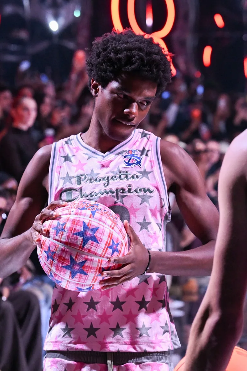 pdf-ss27-la-mode-et-le-basketball-a-new-york/carousel-3.jpg