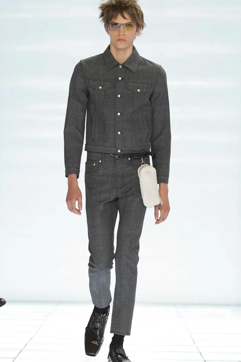 prada-ss27-la-revolution-skinny-fit-avec-clarity/carousel-13.jpg