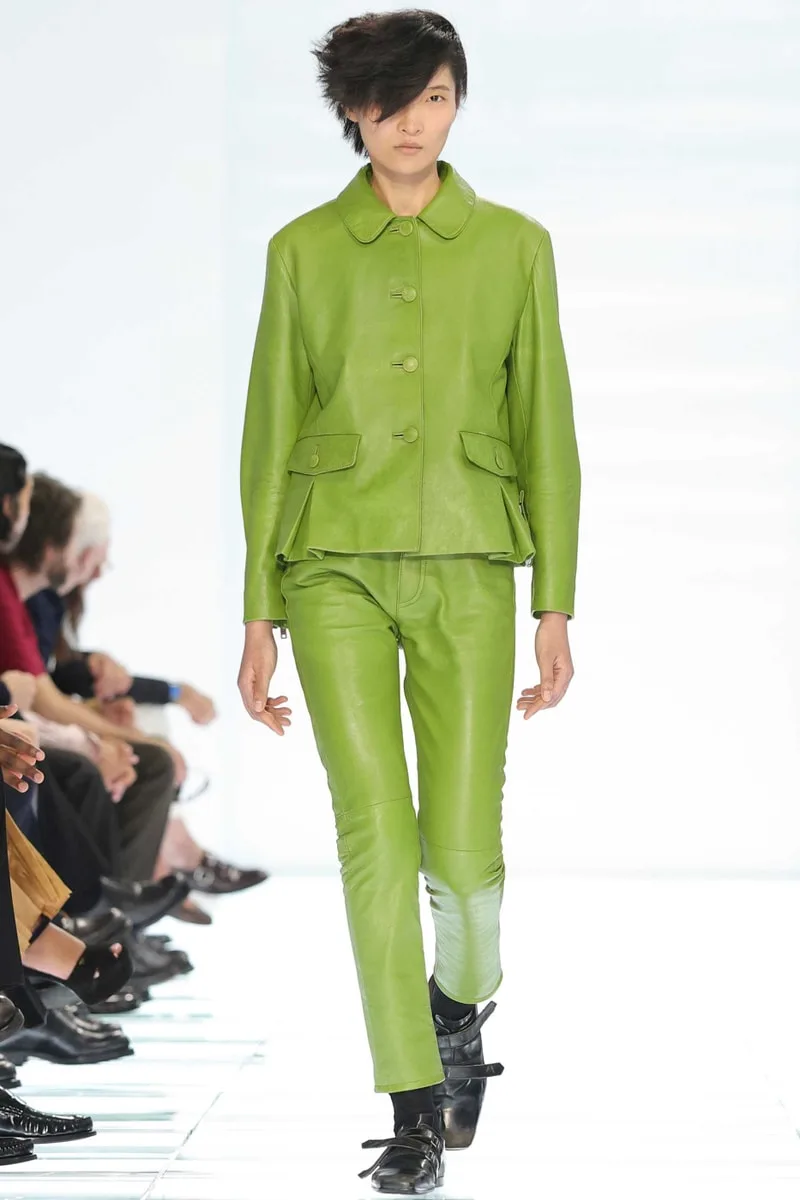prada-ss27-la-revolution-skinny-fit-avec-clarity/carousel-8.jpg