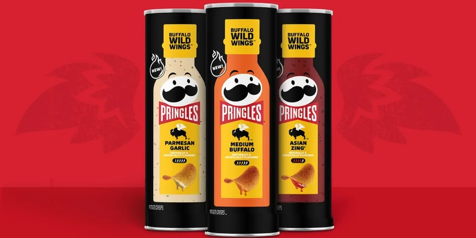 Boîtes de Pringles avec saveurs de Buffalo Wild Wings.