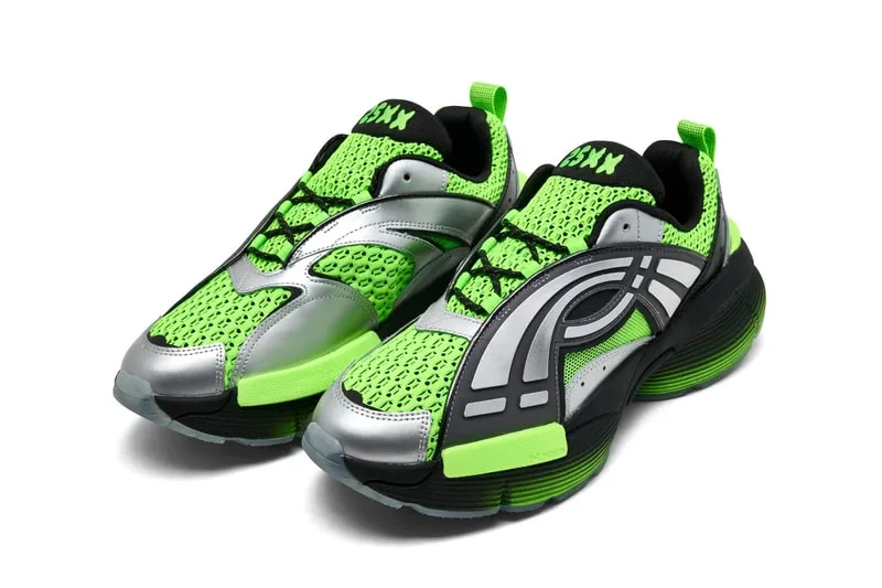 rakai-x-under-armour-la-sneaker-arc-96-25xx-arrive/carousel-2.jpg