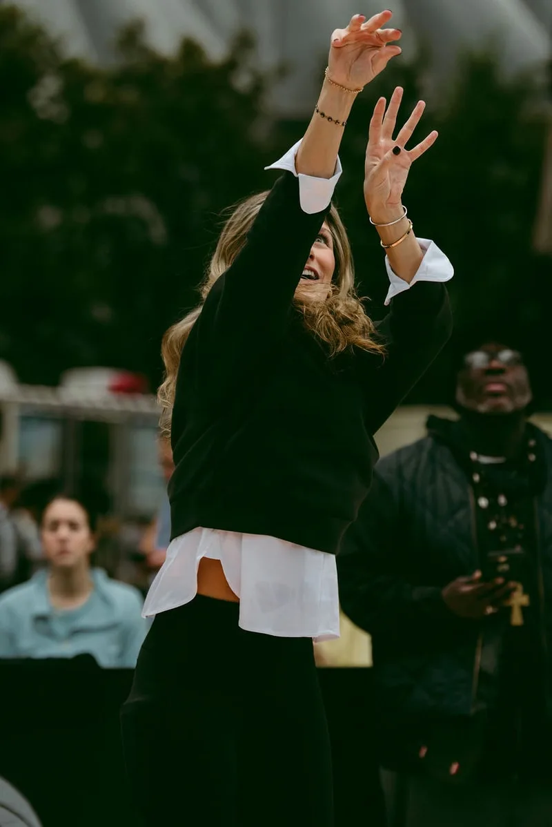 Rhone Adult Recess à New York avec Joakim Noah