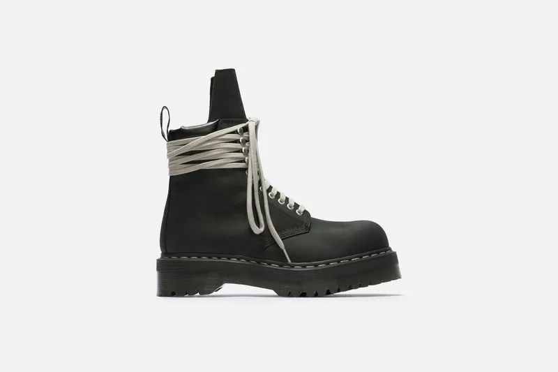 rick-owens-lelegance-sombre-chez-hbx/carousel-1.jpg