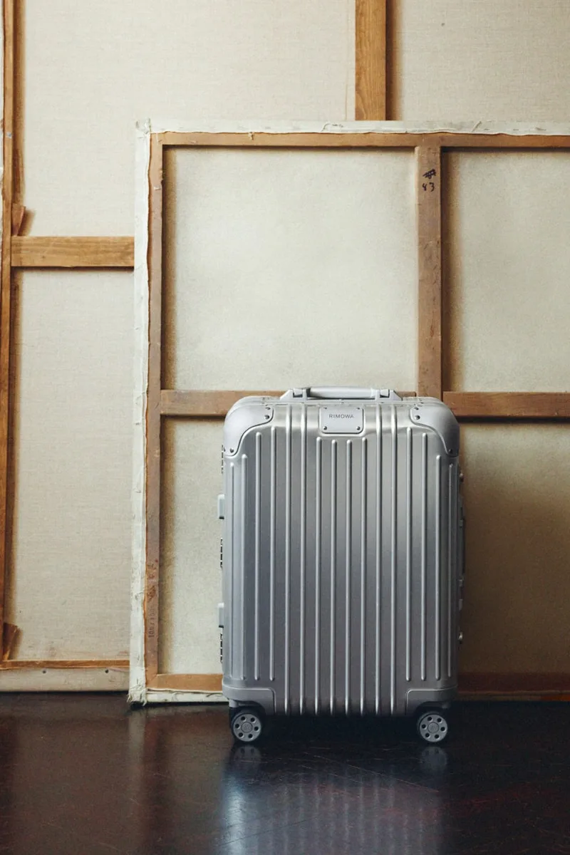 rimowa-pigments-historiques-bagages-modernes/carousel-7.jpg