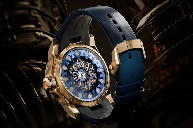 roger-dubuis-hommage-en-or-aux-samourais/carousel-7.jpg