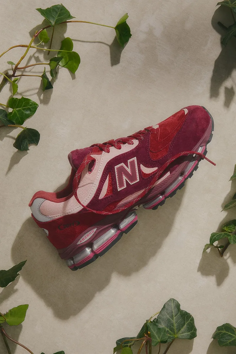 ronnie-fieg-et-new-balance-une-silhouette-anniversaire/carousel-7.jpg