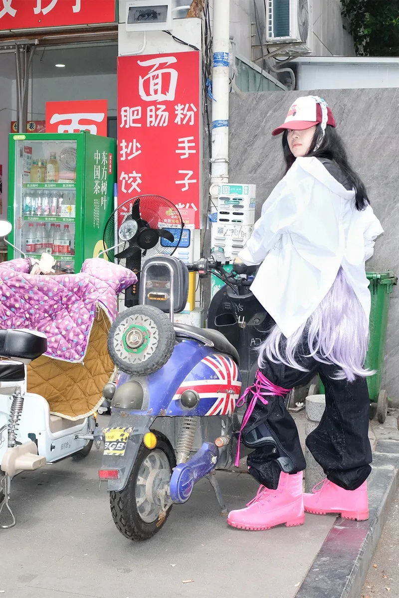 san-san-gear-capsule-avec-yumin-ha-et-cinq-artistes/carousel-4.jpg