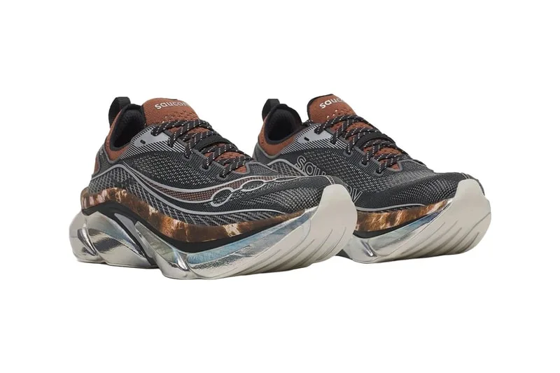 saucony-collection-space-cowboy-audacieuse/carousel-10.jpg