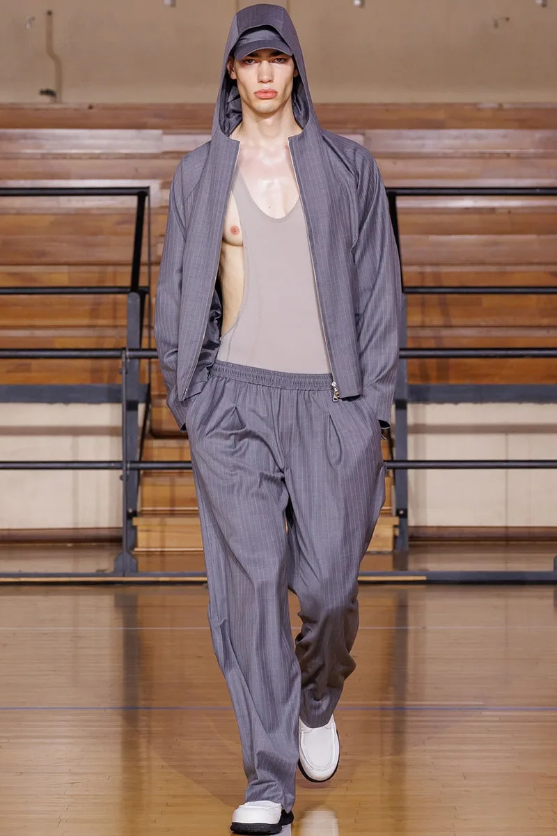 saul-nash-masculinite-en-mouvement-avec-stance/carousel-7.jpg
