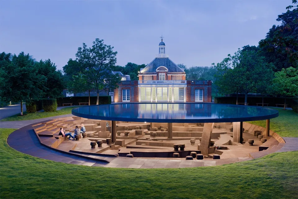 serpentine-pavilion-une-retrospective-des-editions-marquantes/carousel-14.jpg