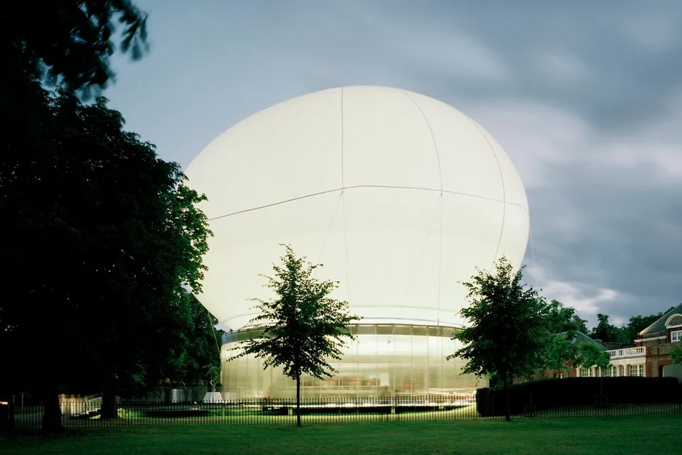 serpentine-pavilion-une-retrospective-des-editions-marquantes/carousel-8.jpg