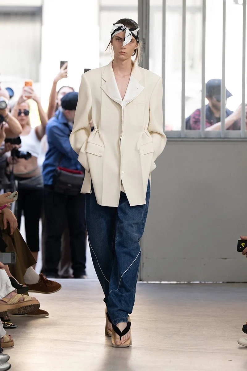 setchu-lart-du-nouage-au-defile-ss27/carousel-12.jpg