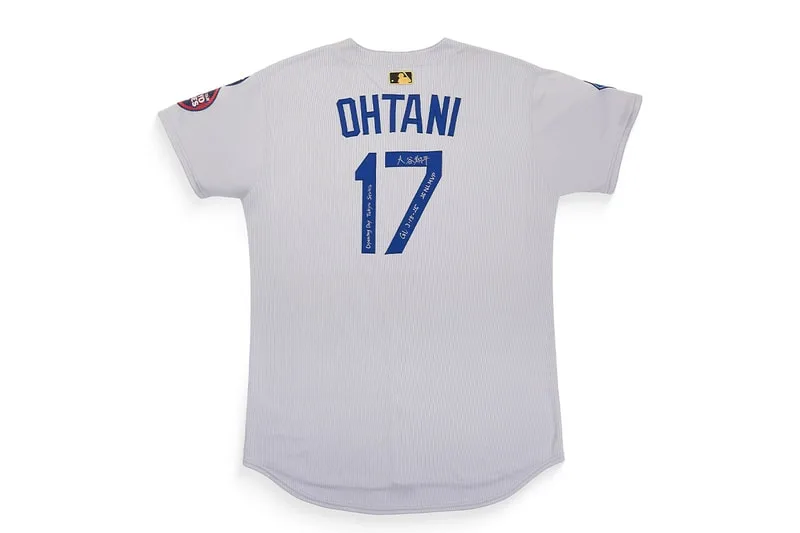 shohei-ohtani-un-maillot-emblematique-aux-encheres/carousel-1.jpg