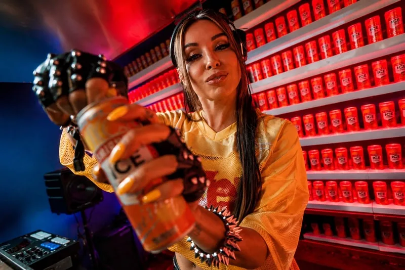 smirnoff-ice-le-hardcore-immortel-au-dominator-festival/carousel-5.jpg