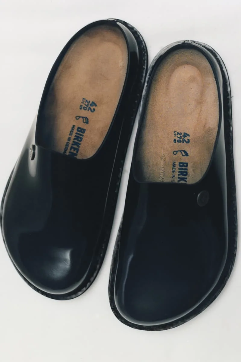 song-for-the-mute-et-birkenstock-une-collaboration-aux-multiples-facettes/carousel-6.jpg