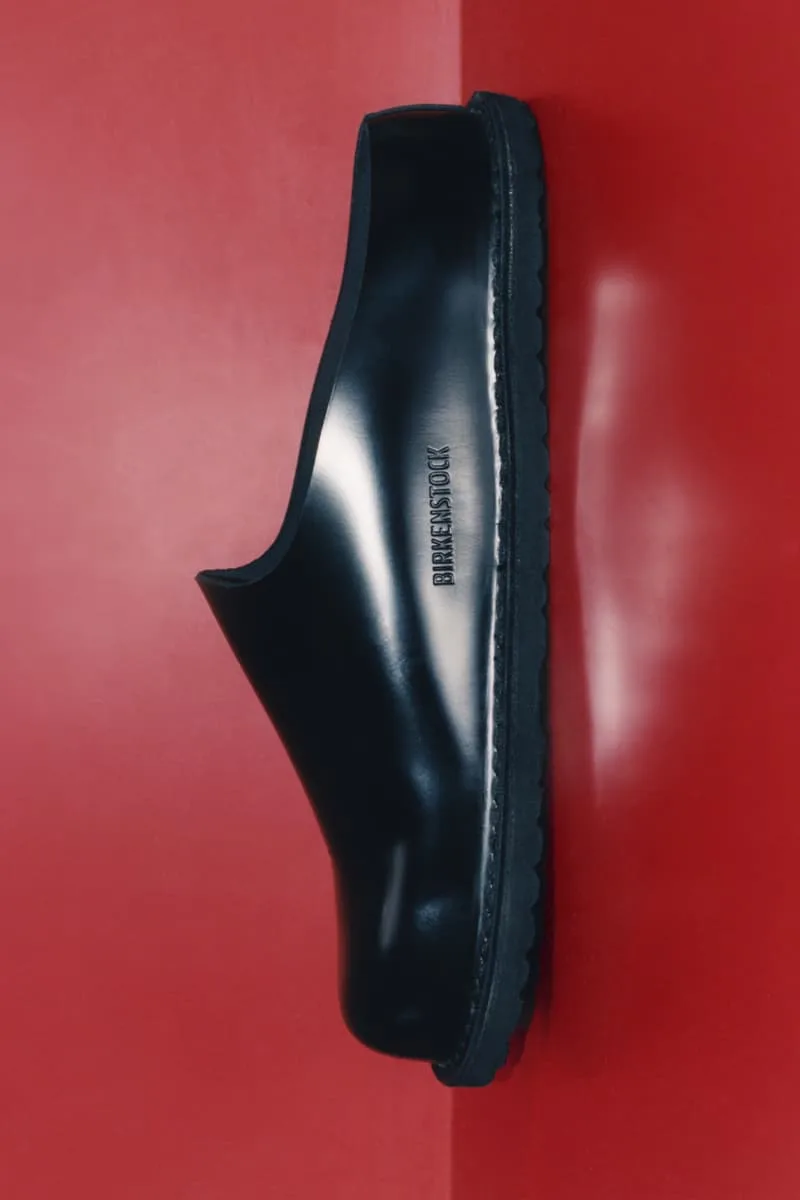 song-for-the-mute-et-birkenstock-une-collaboration-aux-multiples-facettes/carousel-7.jpg