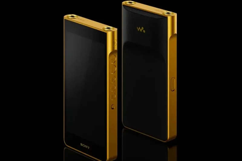 Sony dévoile sa gamme Walkman premium, avec le NW-WM1ZM3 plaqué or à 5 899 $, le NW-WM1AM3 en aluminium et le compact NW-ZX900