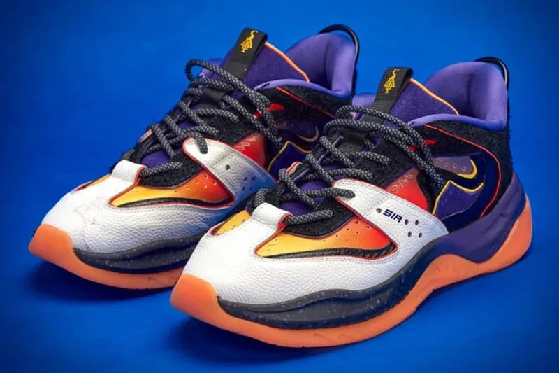 sothebys-devoile-la-collection-unique-de-sneakers-de-stephen-curry/carousel-9.jpg