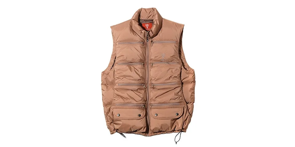 Veste sans manches matelassée marron avec poches zippées